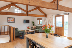 placeholderfourRight