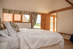 placeholderfourMiddleRight